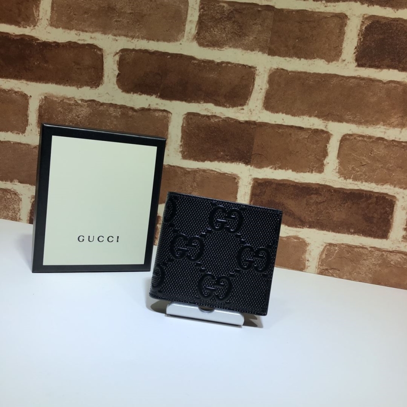 G*u*i wallets & purse
